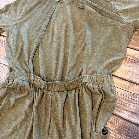 HALARA Olive Green Relaxed Backless Jumpsuit with Side Pockets - Picture 9 of 10
